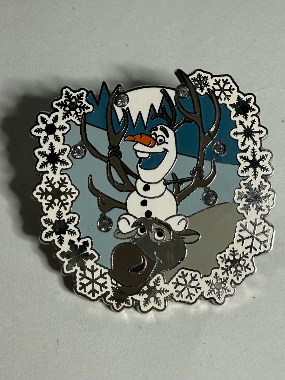 Disney Olaf & Sven Snowflake Enamel Pin - White, Blue, Gray, Black, Orange